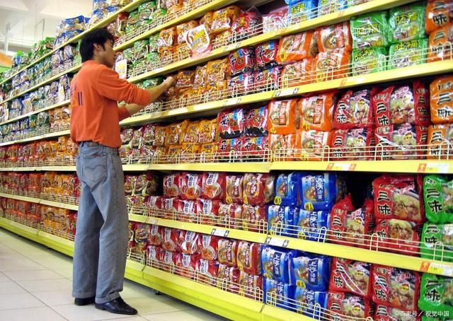 方便食品進(jìn)入熱銷(xiāo)時(shí)期，供不應(yīng)求狀況持續(xù)
